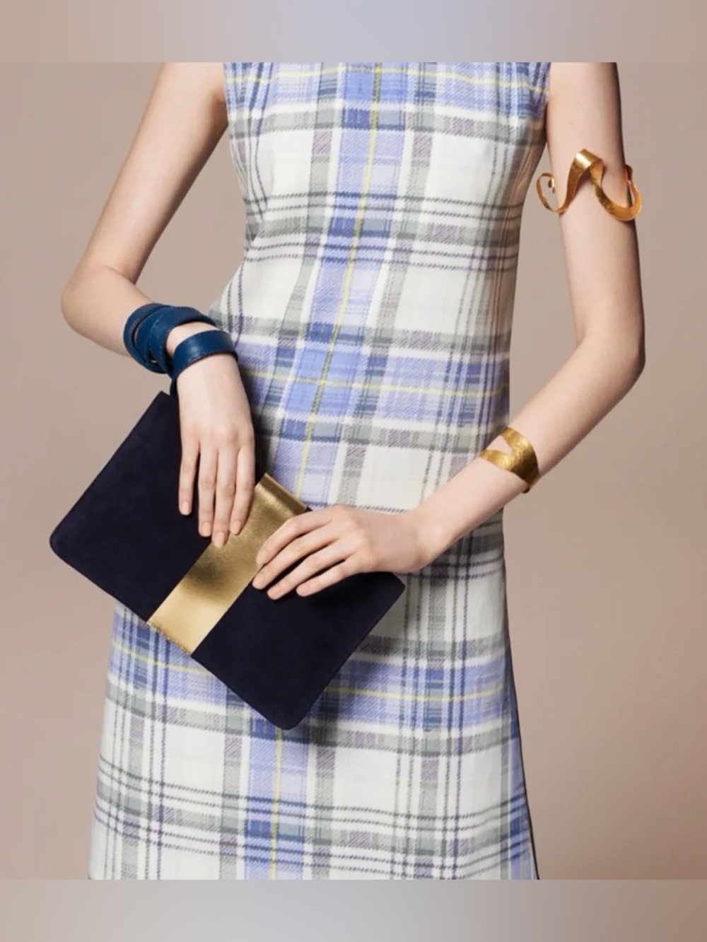 LIKE NEW Clare V. x Vogue Navy & Gold Suede Fold-over Clutch - Picture 3 of 8